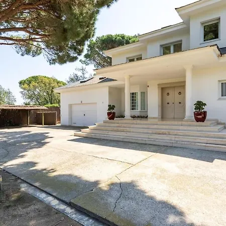 Luxury Buena Vista Pool And Garden Arenys de Munt
