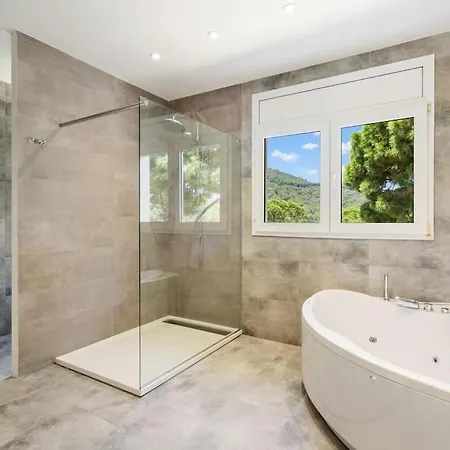 Luxury Buena Vista Pool And Garden Arenys de Munt